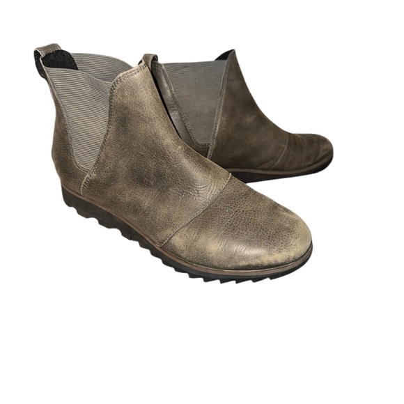 Sorel Shoes - Sorel Women’s Harlow Chelsea Boot